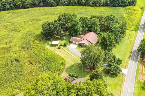 2615 High Ridge Church Rd, Marshville, NC, 28103-7758 | Card Image