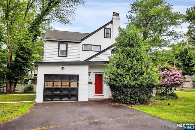 38 Lynn St, House other with 4 bedrooms, 2 bathrooms and null parking in Harrington Park NJ | Image 4
