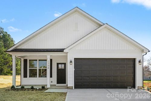 1706 Chapman Ave, Kannapolis, NC, 28081-9266 | Card Image