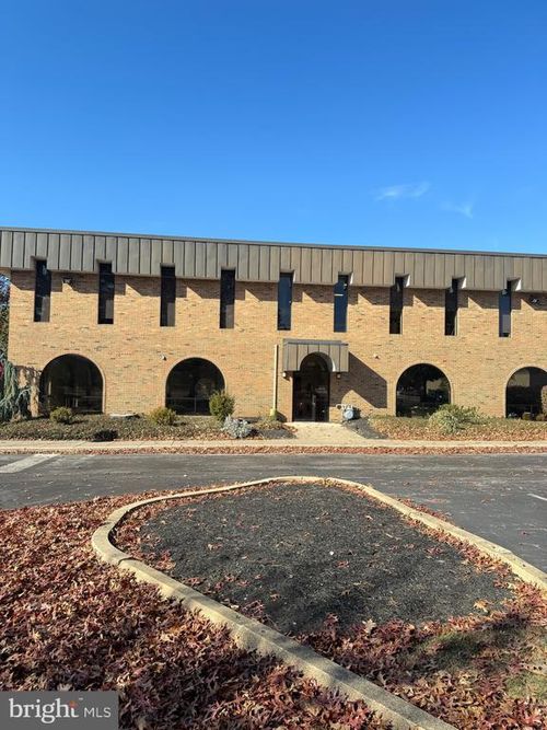 1750-1750 Walton Rd, BLUE BELL, PA, 19422-2306 | Card Image