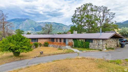876 E 400 S, Payson, UT, 84651-3004 | Card Image