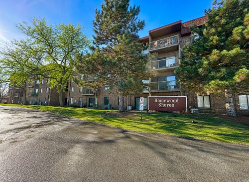 c-412-820 Elder Rd, Homewood, IL, 60430-2501 | Card Image