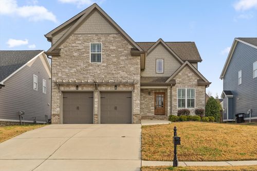 8975 Silver Maple Dr, Ooltewah, TN, 37363-2956 | Card Image