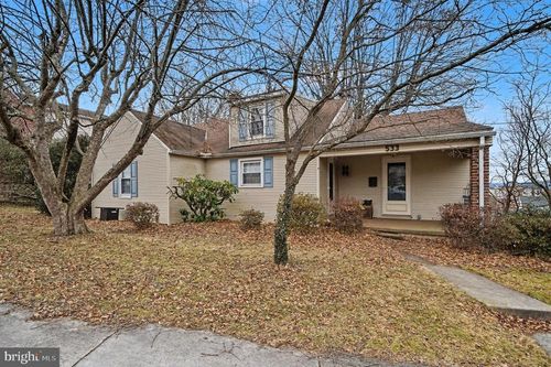 533 Hillcrest Pl, GETTYSBURG, PA, 17325-2615 | Card Image