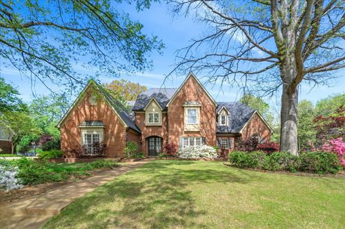 2585 Brachton Ave, Germantown, TN, 38139-6461 | Card Image