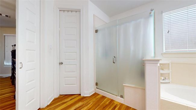 1911 Thunder Ridge Way, House other with 4 bedrooms, 4 bathrooms and 2 parking in Pearland TX | Image 13