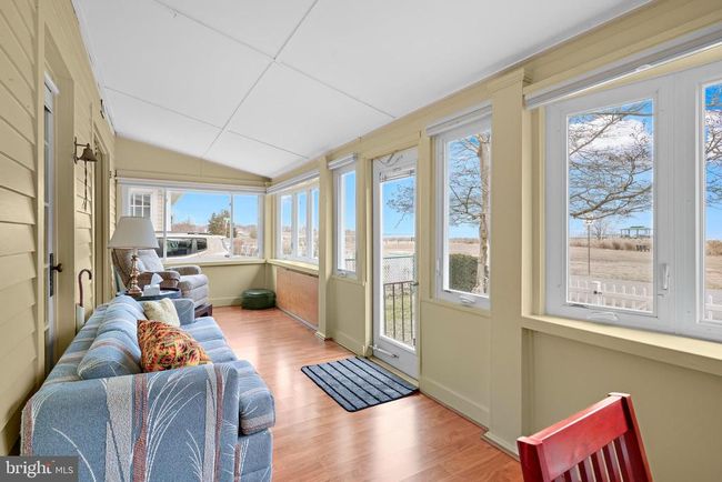 5228 Chesapeake Ave, House other with 3 bedrooms, 2 bathrooms and null parking in SHADY SIDE MD | Image 4