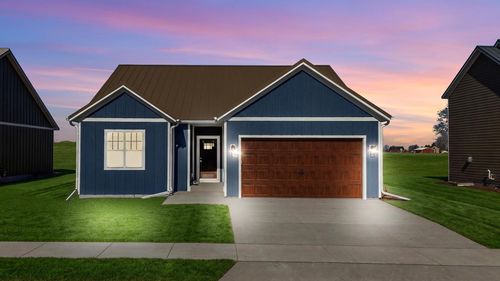 126 Luxembourg Brotherhood Boulevard, Belgium, WI, 53004 | Card Image