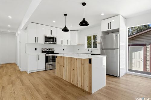 3312 Grant Road, Regina, SK, S4S5H5 | Card Image