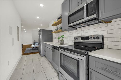 apt-4-6620 Lawndale St, Houston, TX, 77023-2417 | Card Image