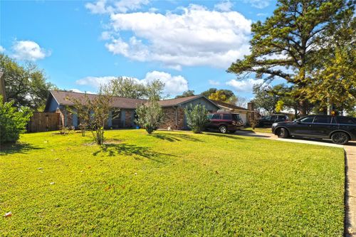 16827 Kieth Harrow Blvd, Houston, TX, 77084-2744 | Card Image