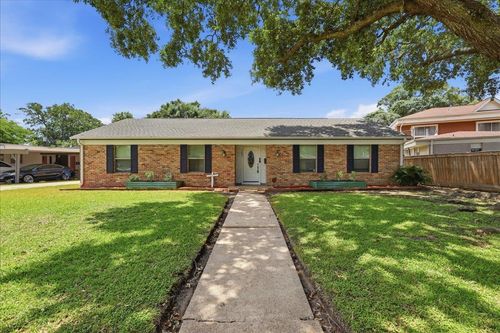 4201 Sequoia Ave, Port Arthur, TX, 77642-5609 | Card Image