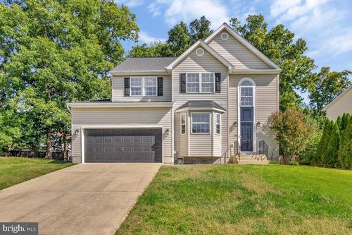 2311 Ashford Ln, WALDORF, MD, 20603-3237 | Card Image