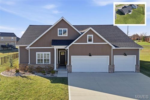 621 Tea Olive Blvd, O Fallon, IL, 62269-1339 | Card Image