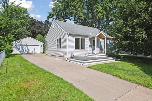 6528 James Ave S, Richfield, MN, 55423-1233 | Card Image