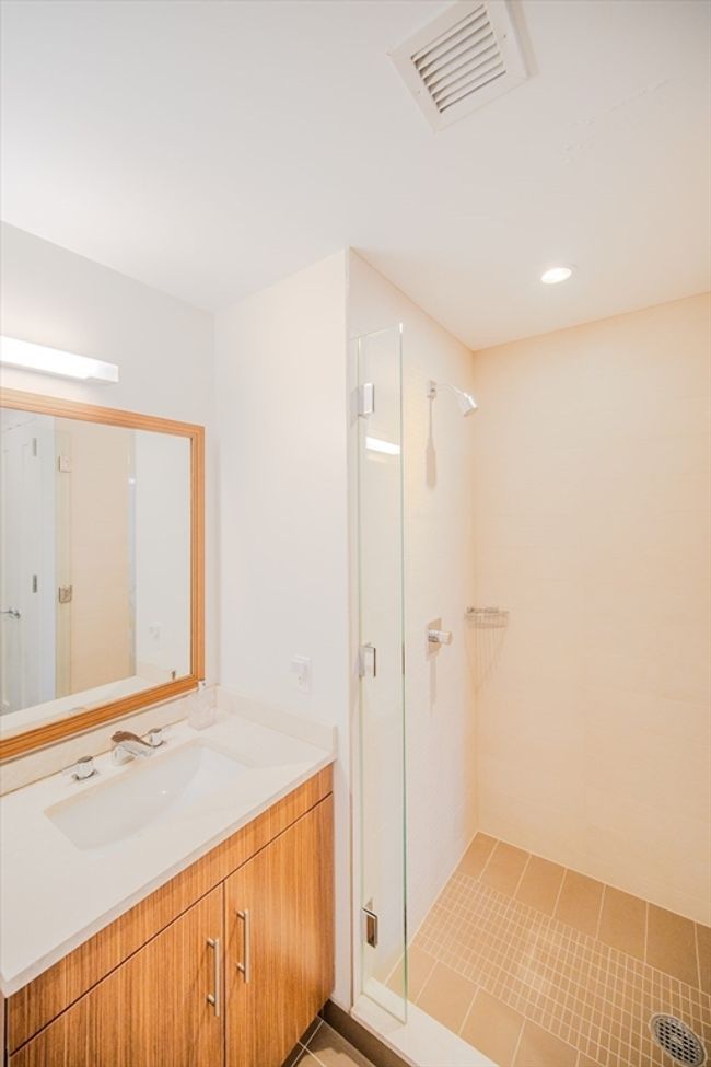 UNIT-1209 - 580 Washington St, Condo with 2 bedrooms, 2 bathrooms and 1 parking in Boston MA | Image 20