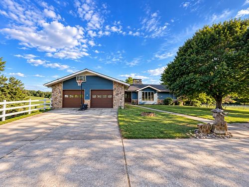 1561 Old Parrottsville Hwy, Parrottsville, TN, 37843-2666 | Card Image
