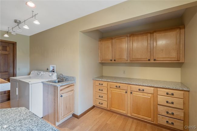 7266 Wakefield Dr, House other with 5 bedrooms, 4 bathrooms and null parking in Fayetteville NY | Image 15