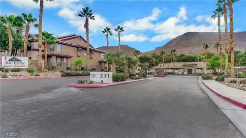 814-231 W Horizon Ridge Pkwy, Henderson, NV, 89012-5406 | Card Image