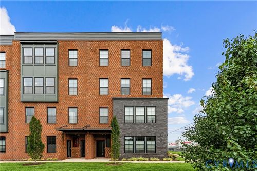 b15-2445 Ownby Ln, Richmond, VA, 23220-1320 | Card Image