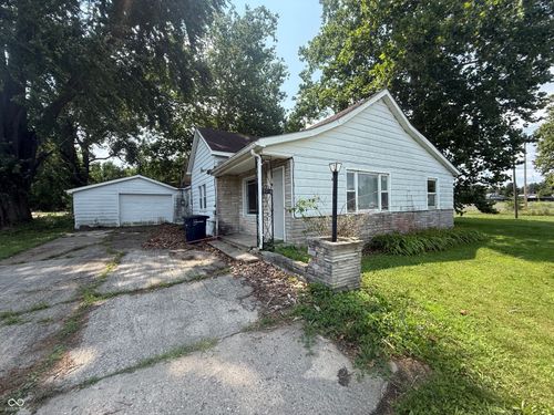 2705 S H St, Elwood, IN, 46036-2640 | Card Image