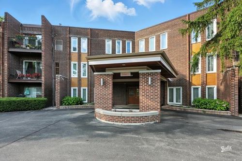 apt-340-1425 Sandpebble Dr, Wheeling, IL, 60090-5922 | Card Image