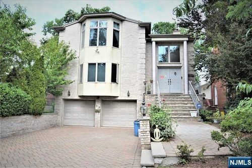 39 Irving Ave, Englewood Cliffs, NJ, 07632-1435 | Card Image