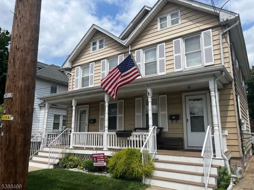 40 Van Keuren Ave, Bound Brook, NJ, 08805-1929 | Card Image