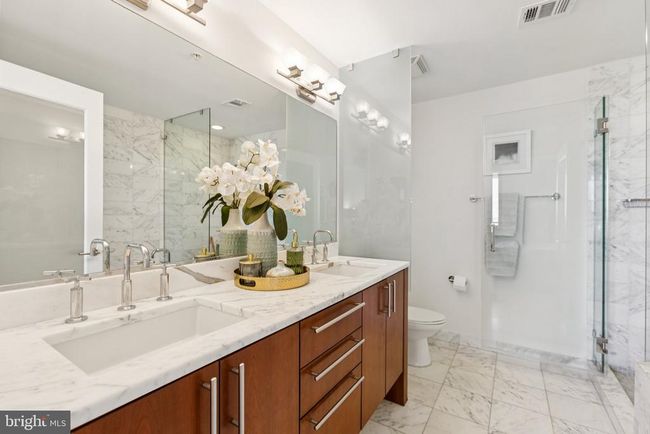 APT-1005 - 2001 15 Th St N, Condo with 2 bedrooms, 2 bathrooms and null parking in ARLINGTON VA | Image 31