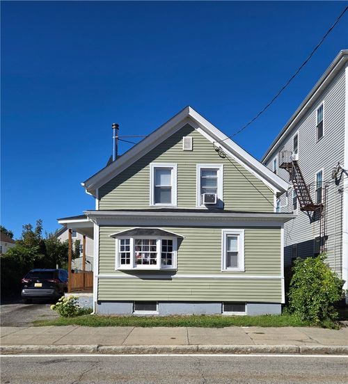2nd-floor-392 Benefit Street, Pawtucket, RI, 02861 | Card Image