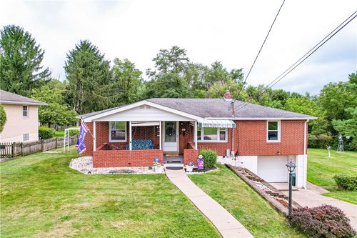 213 Margaret Ave, Jeannette, PA, 15644-3034 | Card Image