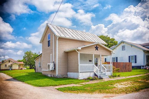 176 Vine St, Peebles, OH, 45660 | Card Image