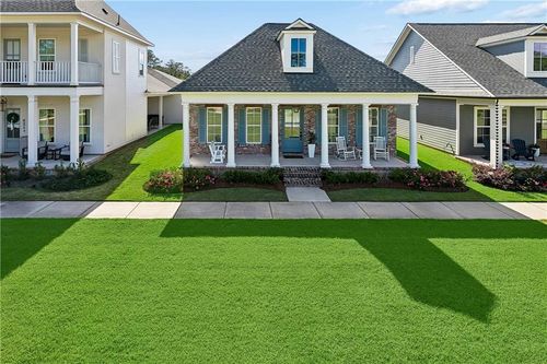 817 Cane Loop Aly, Covington, LA, 70433-4123 | Card Image