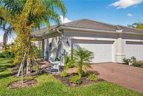 2323 Dragonfruit Way, NAPLES, FL, 34120-5746 | Card Image
