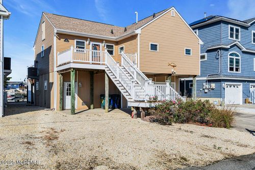 110 Lake Superior Dr, LITTLE EGG HARBOR TWP, NJ, 08087-1670 | Card Image