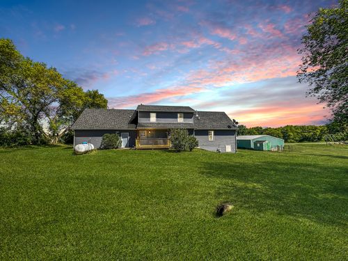 3764 N Farwell Bridge Rd, ROCK CITY, IL, 61070-9783 | Card Image