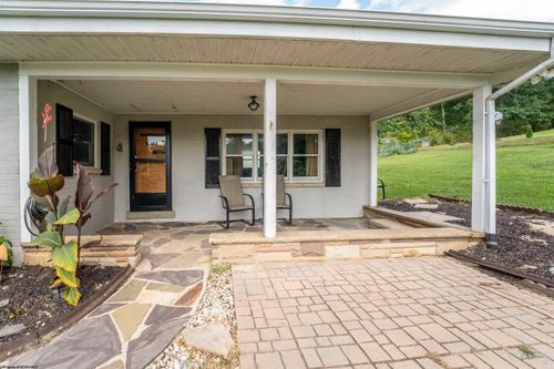 133 Cryster Ln, Morgantown, WV, 26508-4456 | Card Image