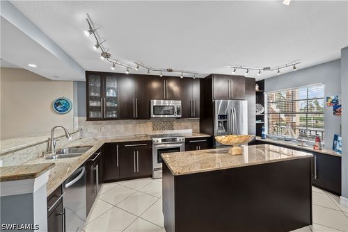 205-5535 Rattlesnake Hammock Rd, NAPLES, FL, 34113-7477 | Card Image