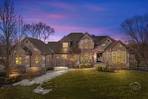 24599 W Indian Trail Rd, Barrington, IL, 60010-6951 | Card Image