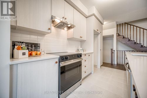 1411 Courtleigh Trail, Oakville (JM Joshua Meadows), ON, L6H7Y8 | Card Image