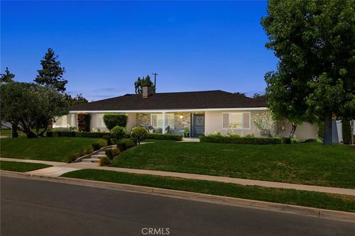 1831 Cockscrow Ln, North Tustin, CA, 92705-3422 | Card Image