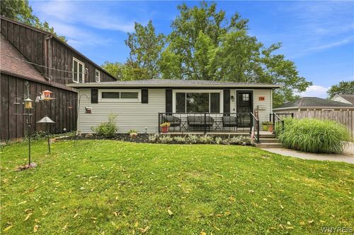 34 Plymouth Place, Amherst, NY, 14221 | Card Image