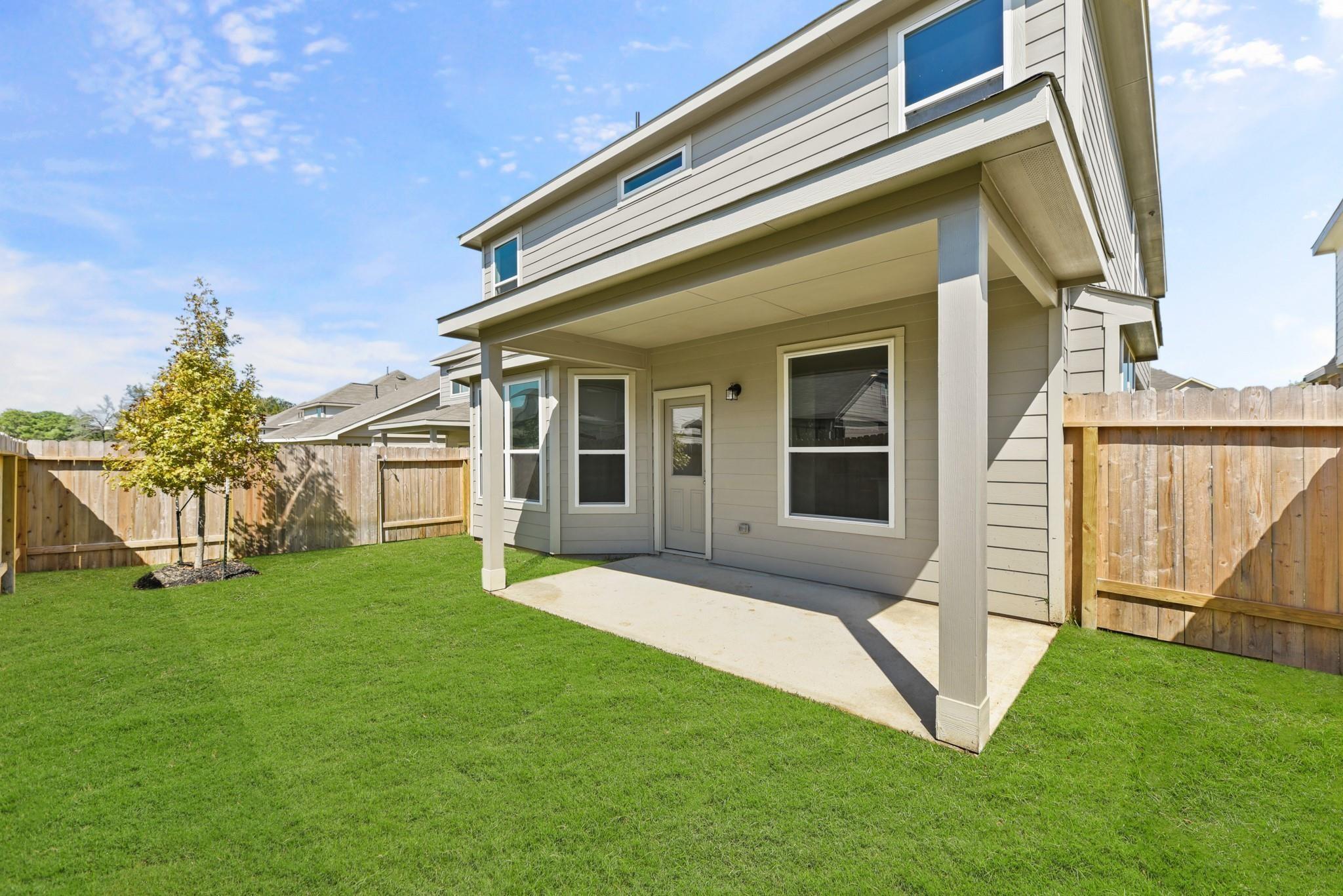 Residential Lease in Conroe 2