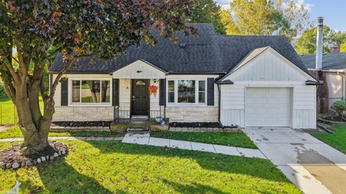 20318 Ellis St, Roseville, MI, 48066-4560 | Card Image