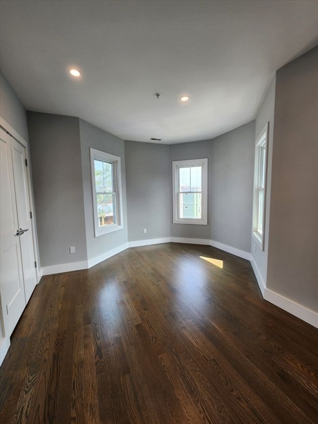 APT-3 - 84 Romsey St, Condo with 3 bedrooms, 2 bathrooms and 2 parking in Boston MA | Image 11