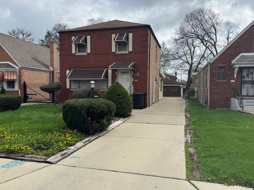 10835 S Peoria Street, Chicago, IL, 60643 | Card Image