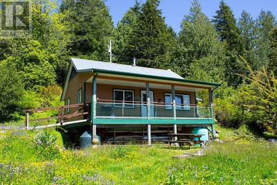 326 Grappler Rd, House other with 2 bedrooms, 1 bathrooms and null parking in Bamfield BC | Image 2