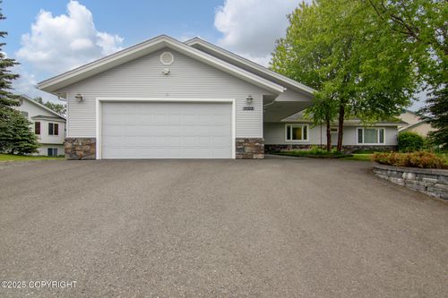 1103 Inlet Woods Dr, Kenai, AK, 99611-6621 | Card Image