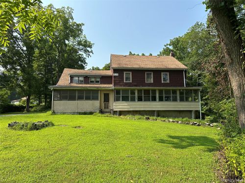 2116 State Route 300, Wallkill, NY, 12589-2978 | Card Image