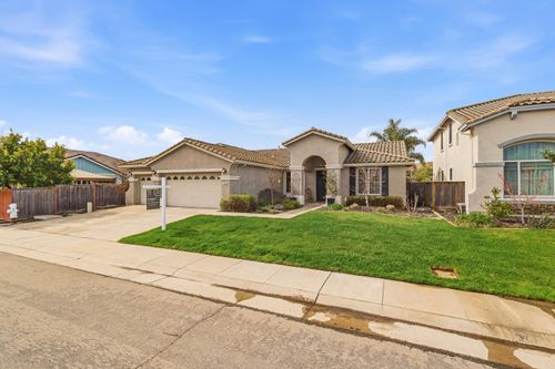 7998 Double Eagle Way, Sacramento, CA, 95829-8018 | Card Image